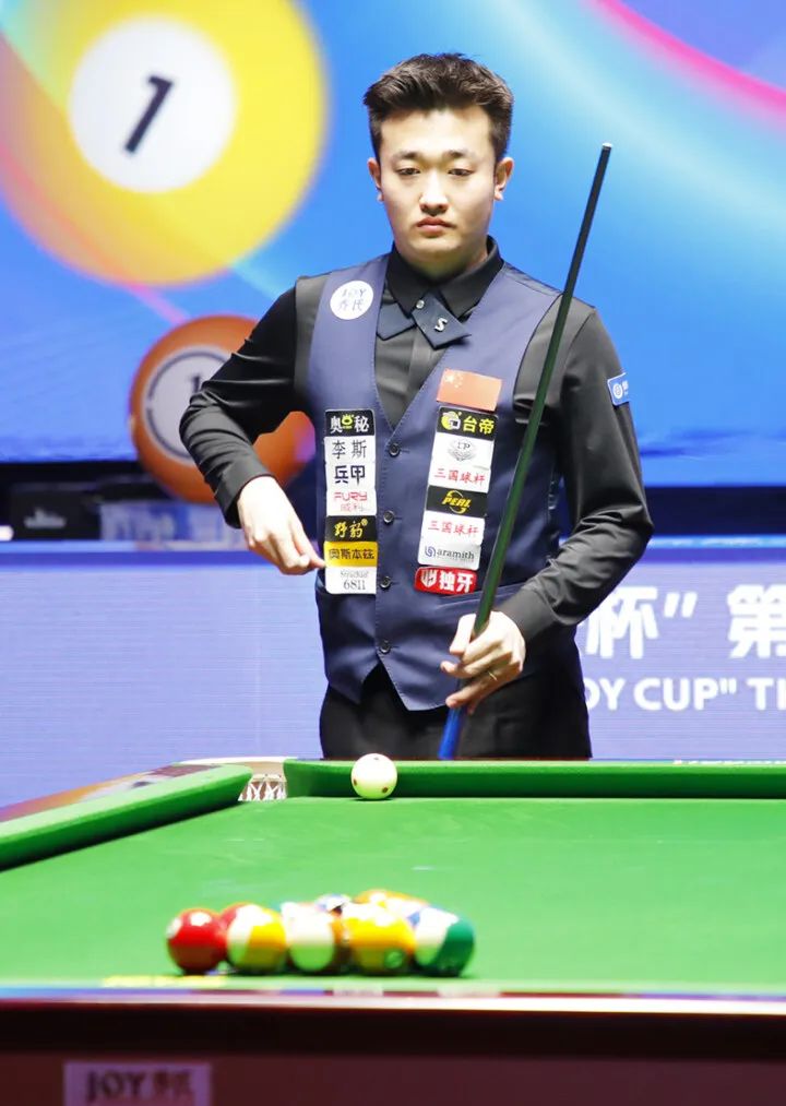 承担着巨大 承担着巨大