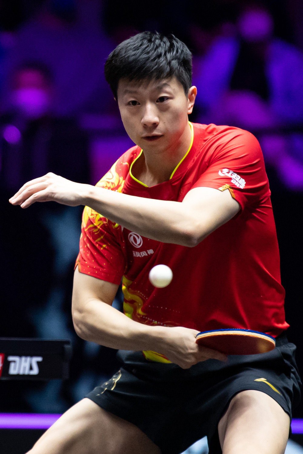 据了薪资空 据了薪资空