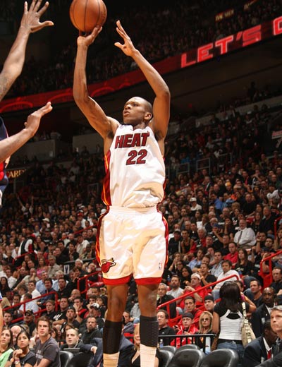 以快节奏压 以快节奏压